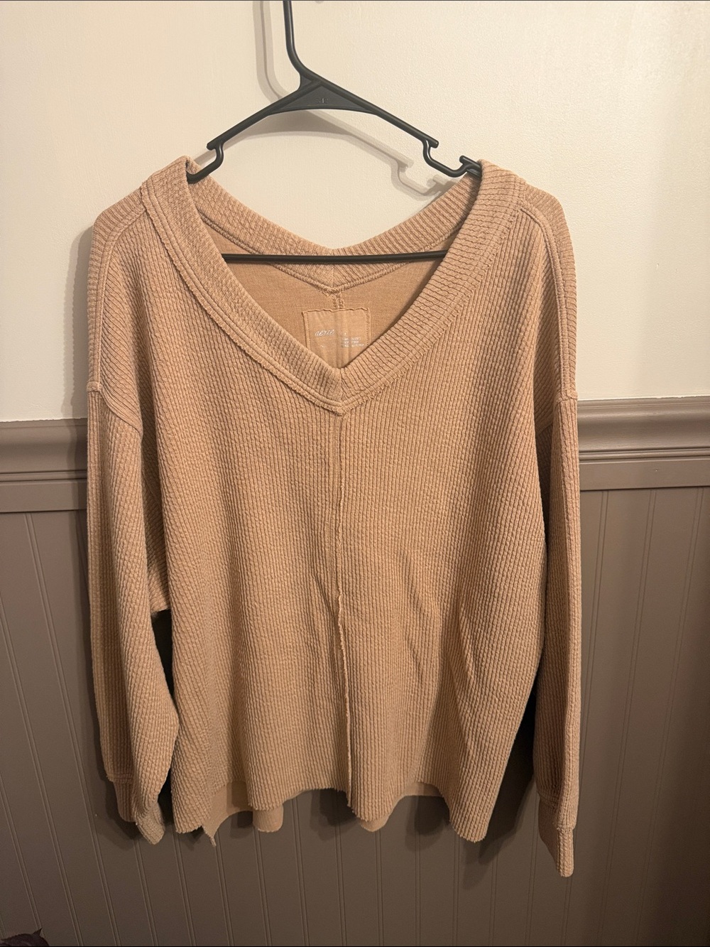 aerie Oversized V-Neck Ribbed Sweater in Tan